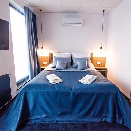 Pokoje Bytow アパートホテル 3*