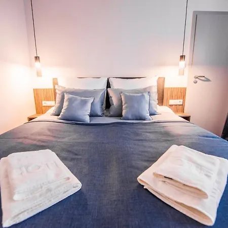 Pokoje Bytow アパートホテル 3*